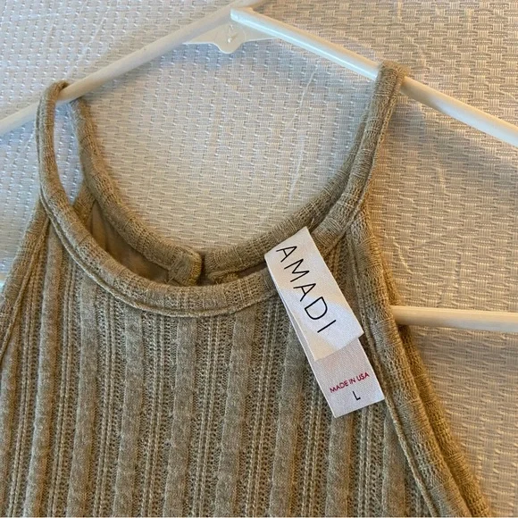 Beige sleeveless sweater dress - Picture 5 of 5